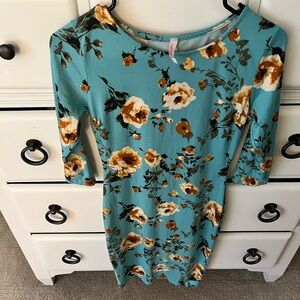 Size small flowered dress!